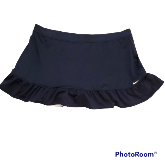 Nike navy blue ruffle tennis skirt size large